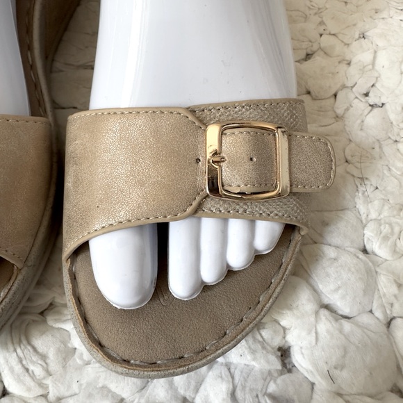 Patrizia by Spring Step Sandsls - Picture 4 of 8